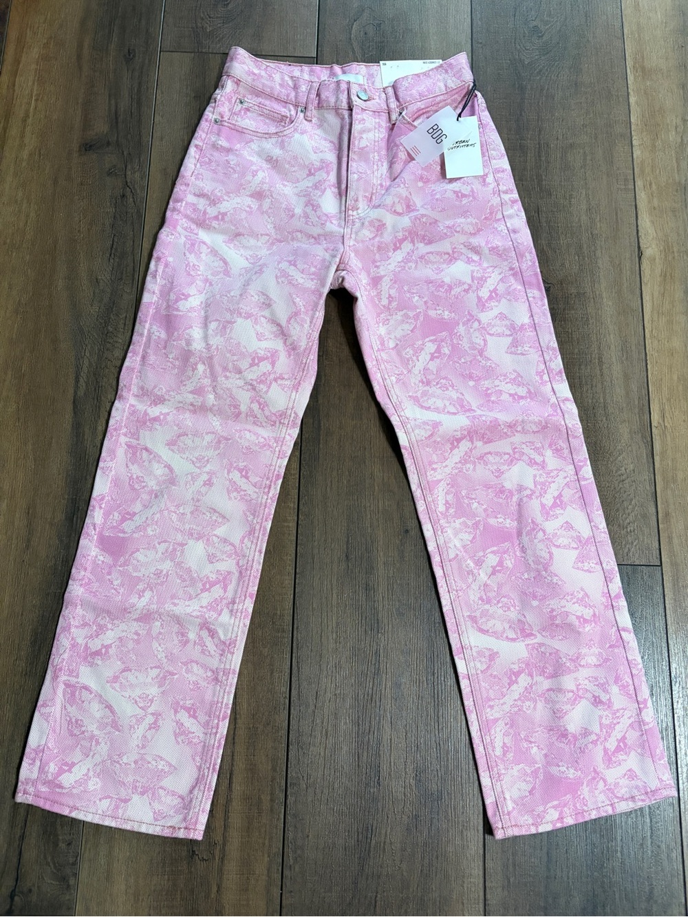 BDG Urban Outfitters Pink Patterned Cowboy Jeans Size 27 NWT